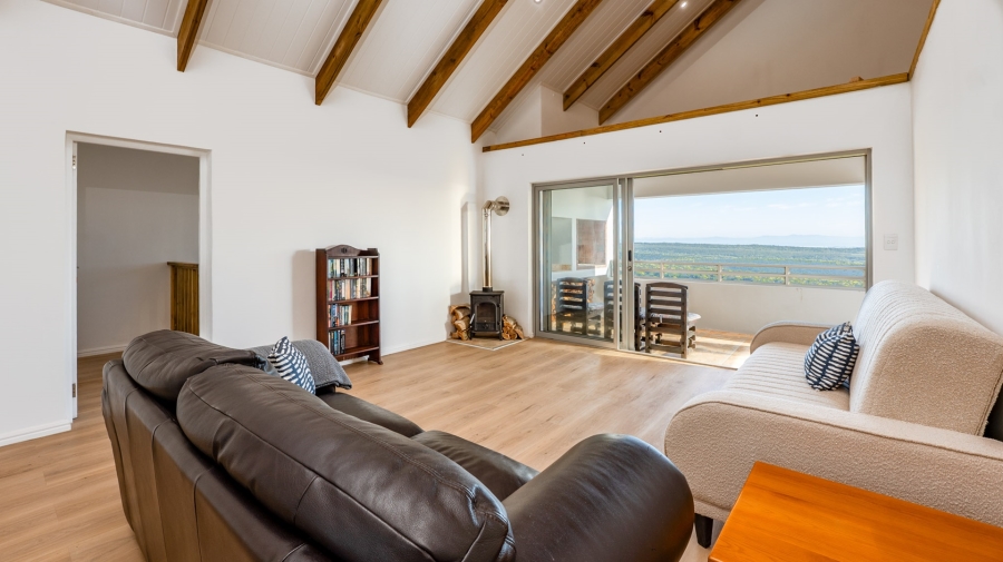 2 Bedroom Property for Sale in Agulhas Western Cape